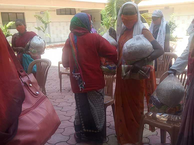Christmas Hamper-Front
