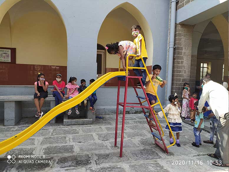 placeholder image-sq